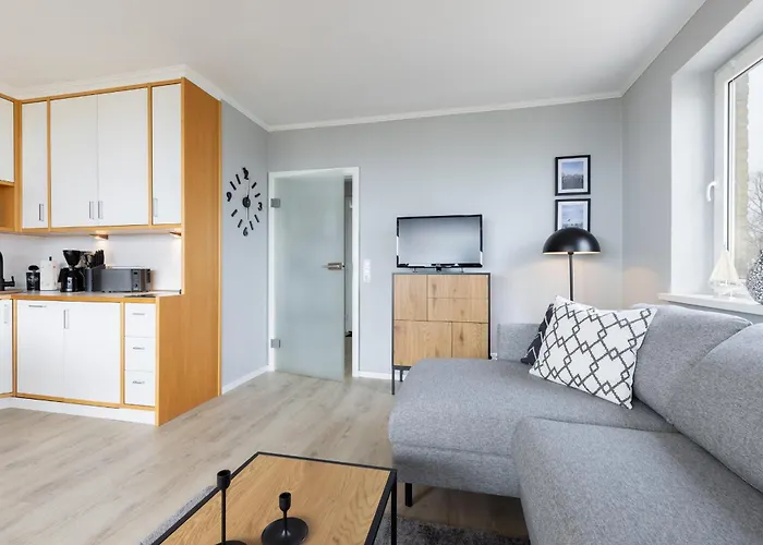 Panorama-Appartement Goldene Ruh 408 Uferstr 2 Apparto Groemitz