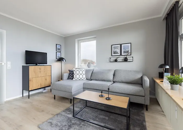 Panorama-Appartement Goldene Ruh 408 Uferstr 2 Apparto Groemitz